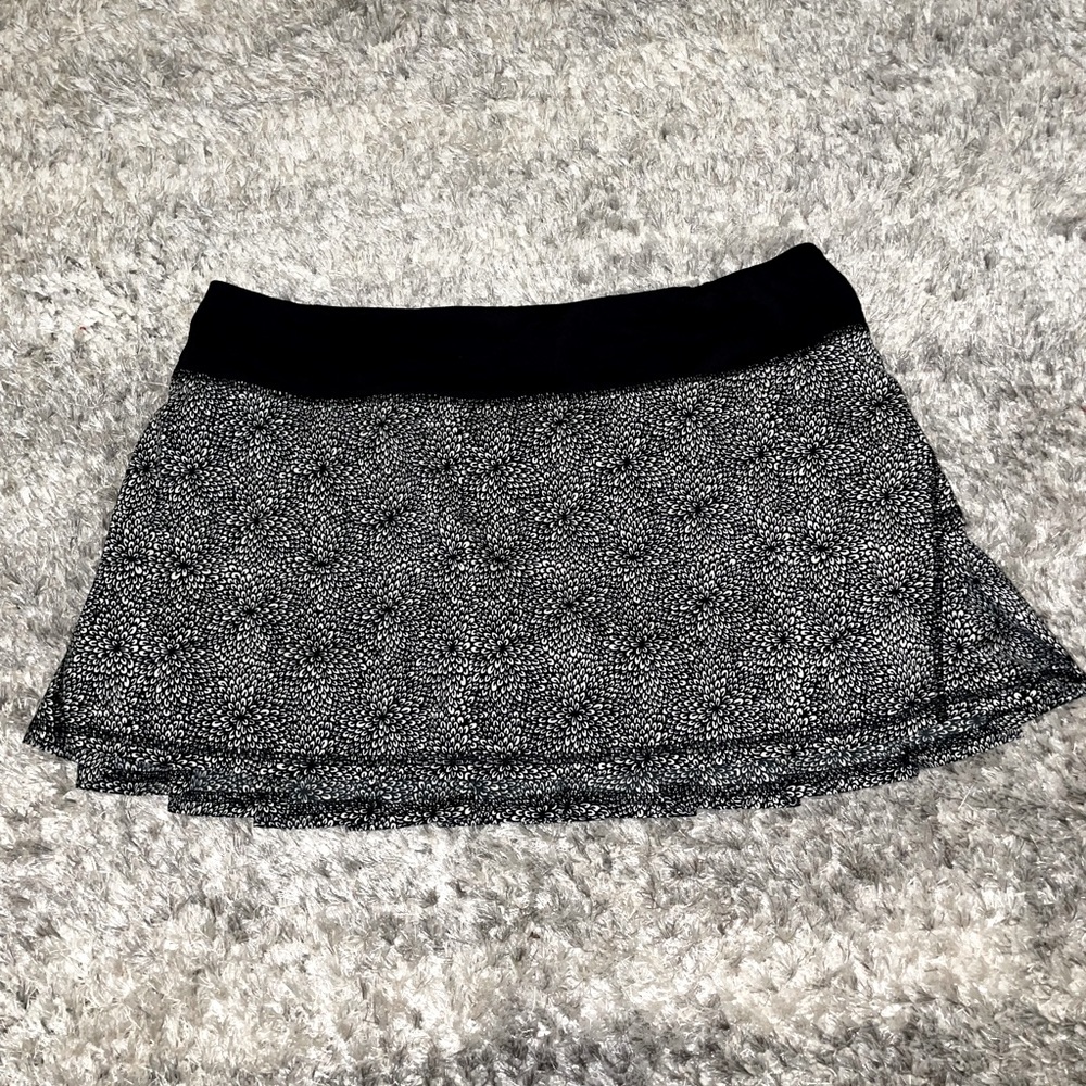 Lululemon Pacesetter Skirt Plush Petal Black Ghost